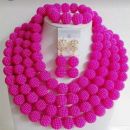 COLLIER EN PERLES