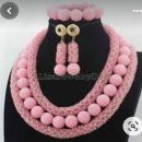 COLLIER EN PERLES